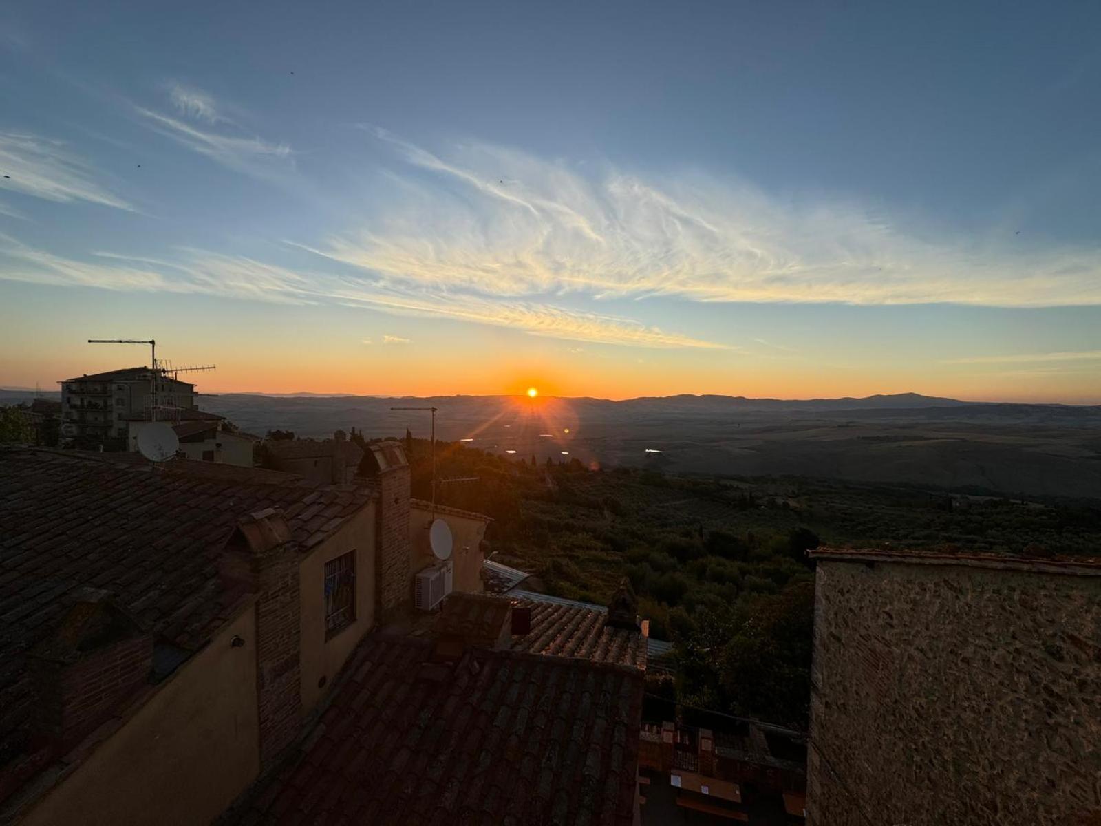Appartamento La Terrazza sulla Val d'Orcia Castiglione dʼOrcia Esterno foto
